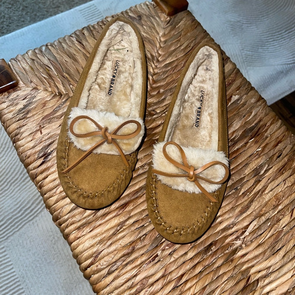 Lucky Brand Women's Moccasins in Tan Suede